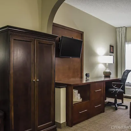 Comfort - Research Park Hotel