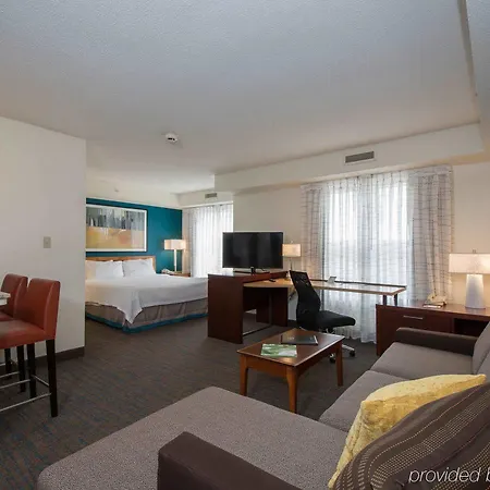 By Marriott Piper Glen Charlotte