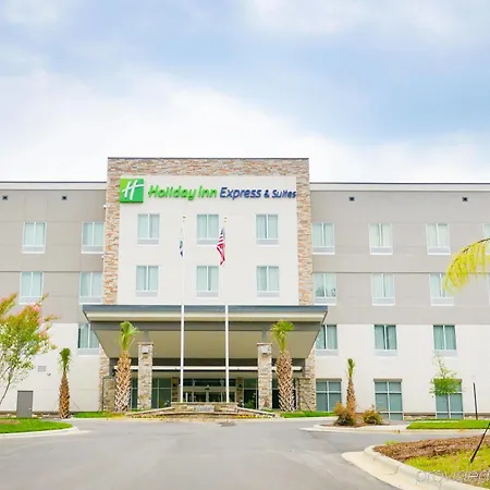 Hotel Express & - Airport By Ihg