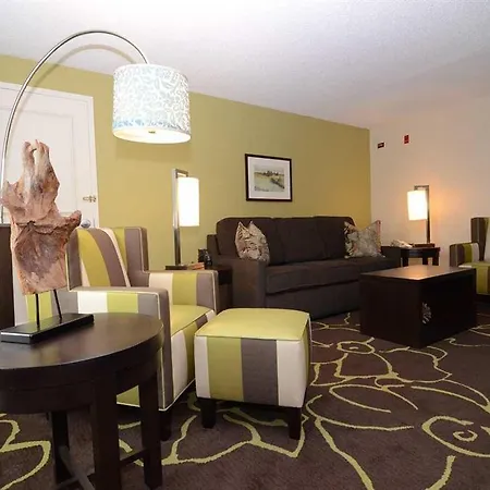Doubletree By Hilton Uptown Hotel 3*