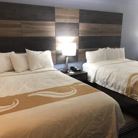 Quality Airport-near Uptown Hotel