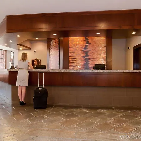Doubletree By Hilton Charlotte/southpark 3*