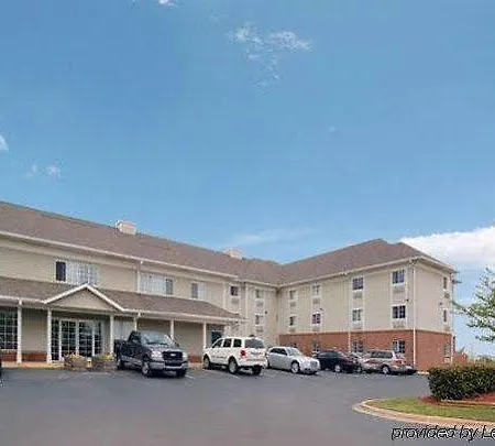 Suburban Near Of North Carolina-charlotte Charlotte