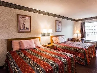 Rodeway Area Hotel