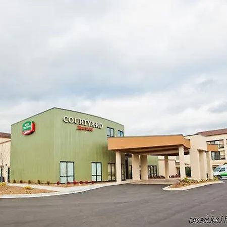 Courtyard Airport North Hotel Charlotte