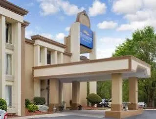 Baymont By Wyndham Charlotte-airport Coliseum