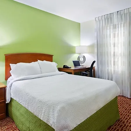 Hotel Towneplace By Marriott Arrowood Charlotte