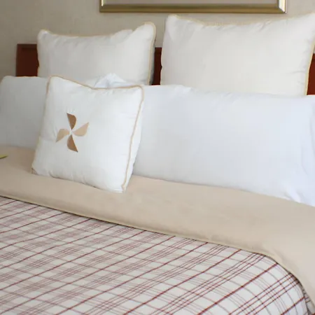 Four Points By Sheraton Hotel 4*