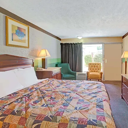 Motel Speedway &