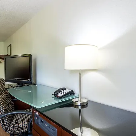 Econo Airport Near Billy Graham Parkway 2* Charlotte