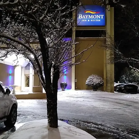 Hotel Baymont By Wyndham Charlotte-airport Coliseum