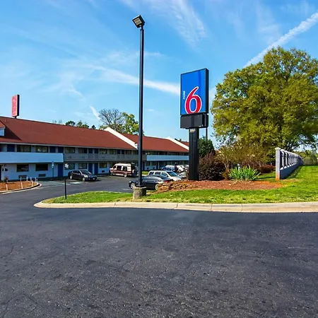 6-charlotte, Nc - Airport