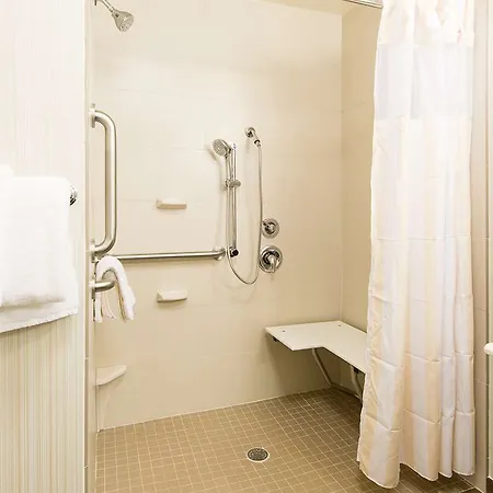 Hilton Garden Airport 3* Charlotte