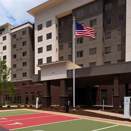 By Marriott Northlake Hotel