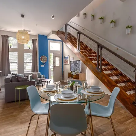 Trifecta 10 Min Walk To Epicentre Superhost Apartment