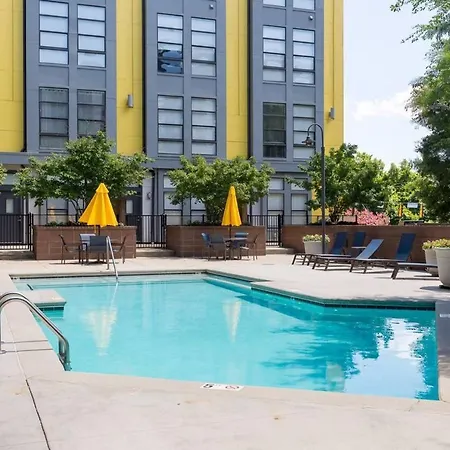 Apartment Trifecta Ace Location Pool & Gym Superhost