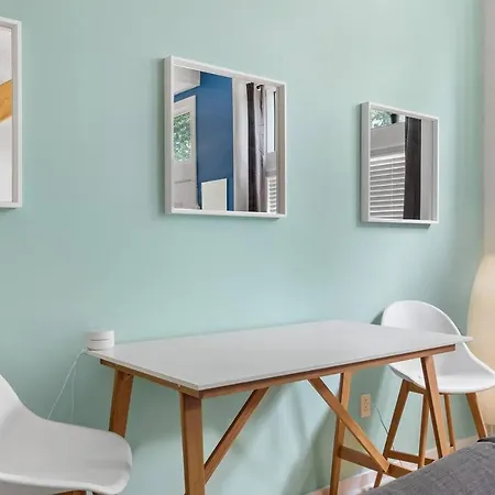 Trifecta Loft Uptown Clt Superhost