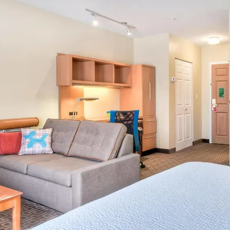 Towneplace Research Park Hotel 3*
