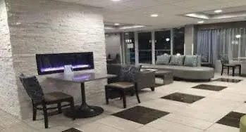 Wyndham Garden Airport Southeast Hotel Charlotte