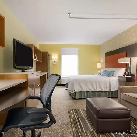 Hotel Home2 I-77 South 3*