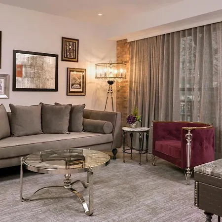 Hotel The Ivey's 5*