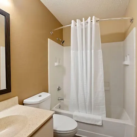 6 Charlotte, Nc - Tyvola Rd Executive Park