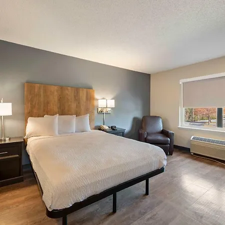 Extended America - - Place Hotel 2*