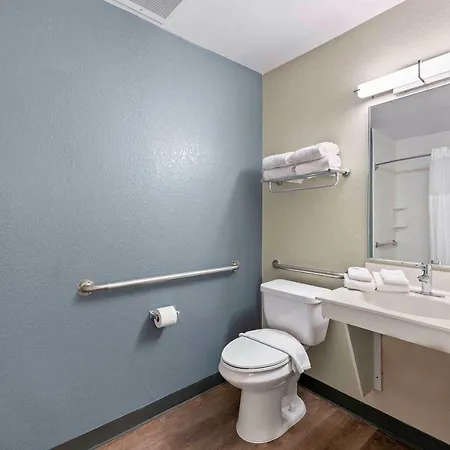 Hotel Extended America - - Place