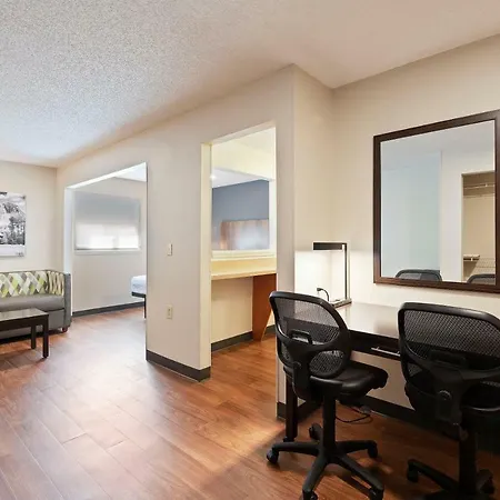 Extended America Select - - Place - E Mccullough Dr