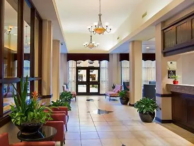 Hotel Doubletree By Hilton Airport Charlotte