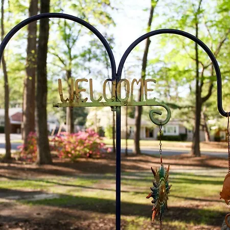 Ms. Elsie's Caribbean * Charlotte