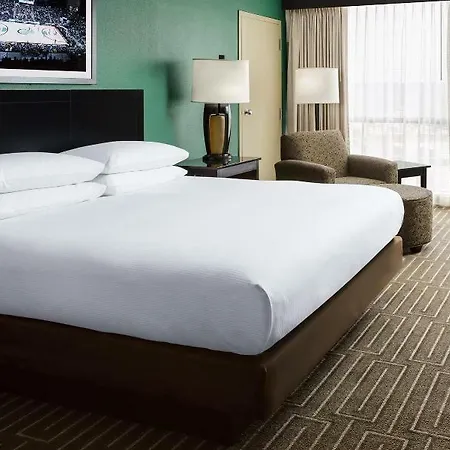Hotel Hilton Place 3*
