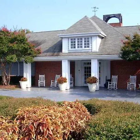 Homewood North Unc Research Hotel