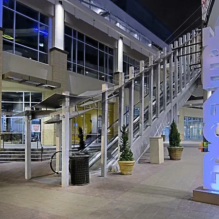 Aloft By Marriott Center 2*