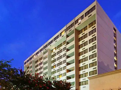 Fairfield & By Marriott Uptown Hotel Charlotte