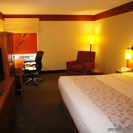 Hotel Spark By Hilton Airport North