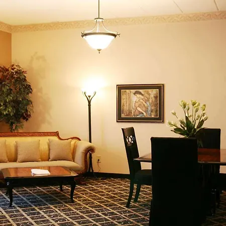 Hampton Place Hotel 3*