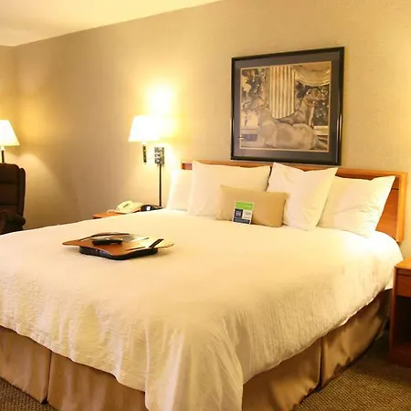 Hotel Hampton Place 3*