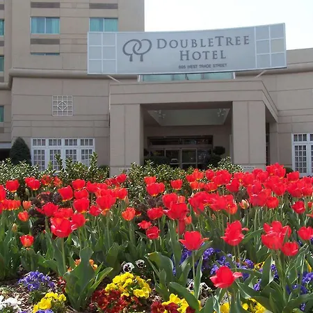 Doubletree By Hilton Uptown Hotel 3*