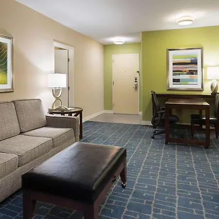 Doubletree By Hilton Charlotte/southpark Hotel 3*