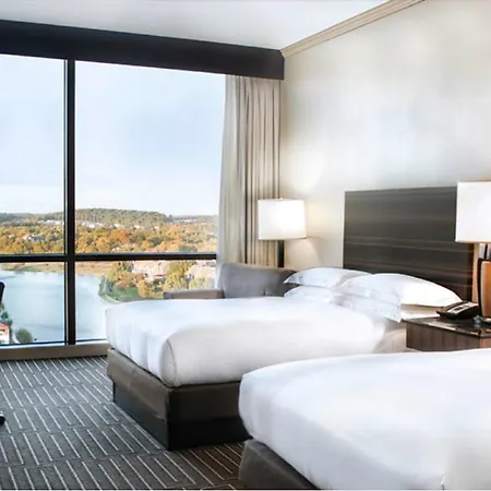 Hotel Hilton Place 3*
