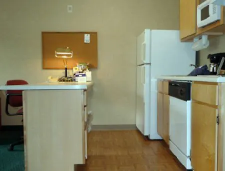 Candlewood - - Arrowood By Ihg Hotel Charlotte