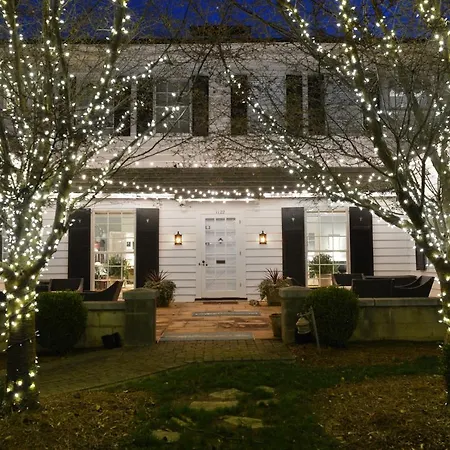 The Morehead Bed & Breakfast Charlotte