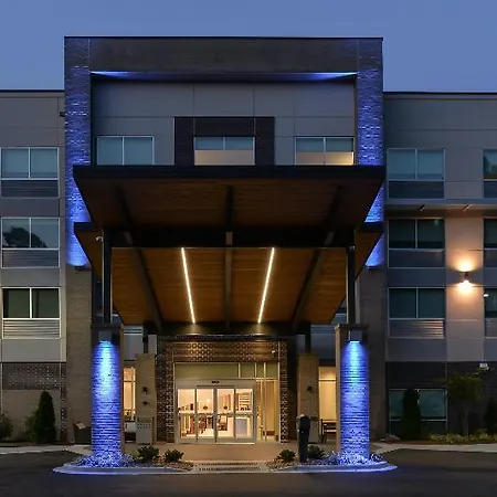 Hotel Express & - Ballantyne By Ihg