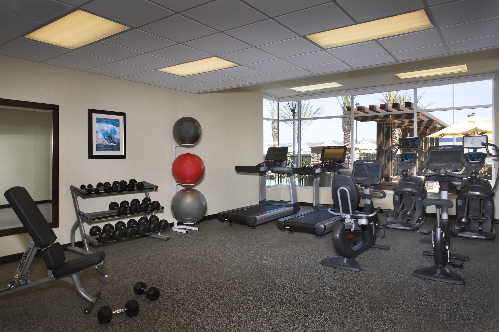 By Marriott Charlotte Steele Creek Hotel 3*