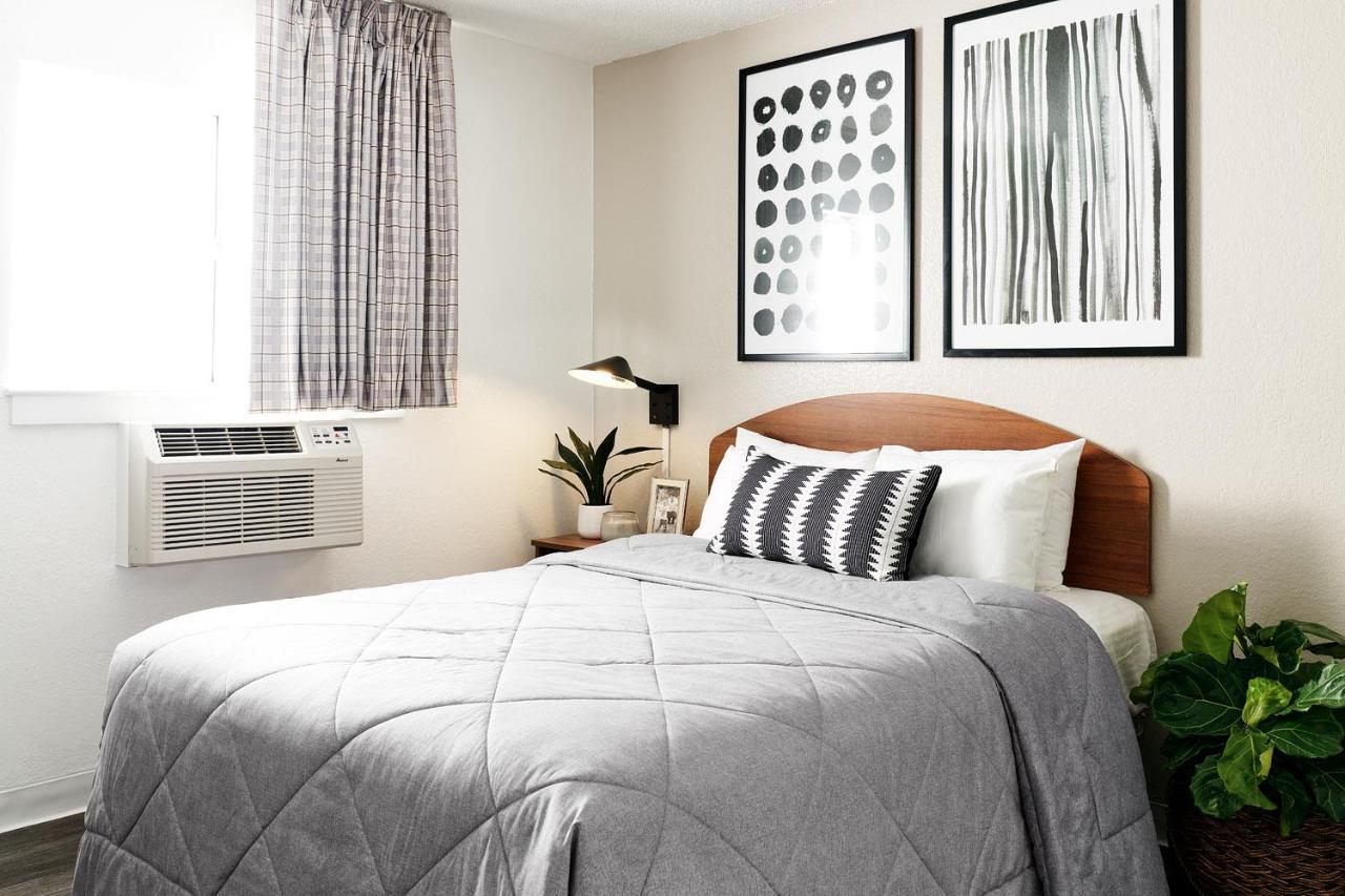 Intown Extended Nc - North Tryon Hotel