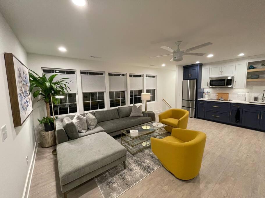 Luxury In Eastover... Close To Everything! * Charlotte