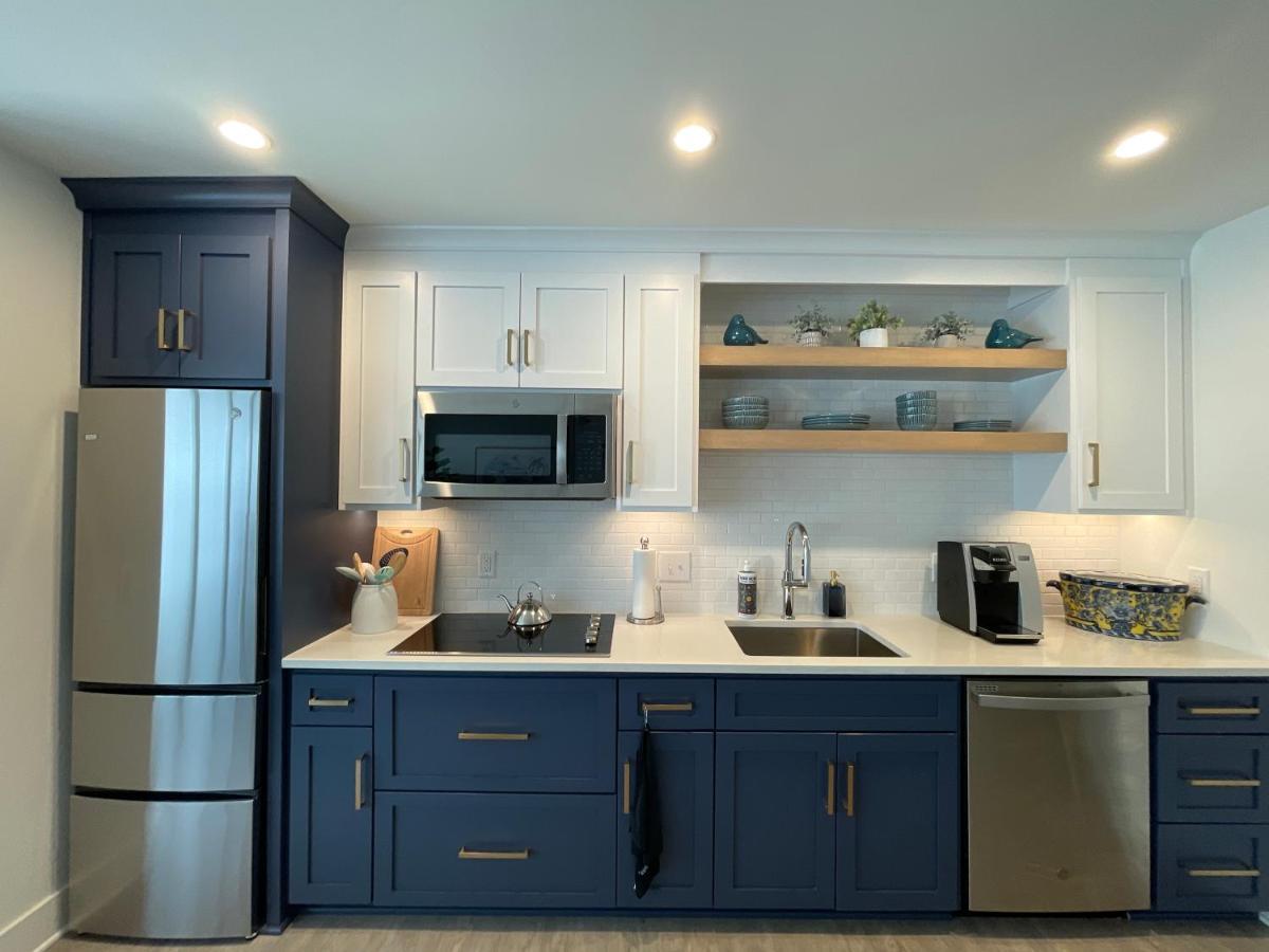 Luxury In Eastover... Close To Everything! *