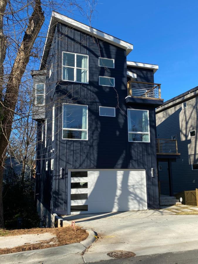 Entire Close To Boa Stadium & Holiday home Charlotte