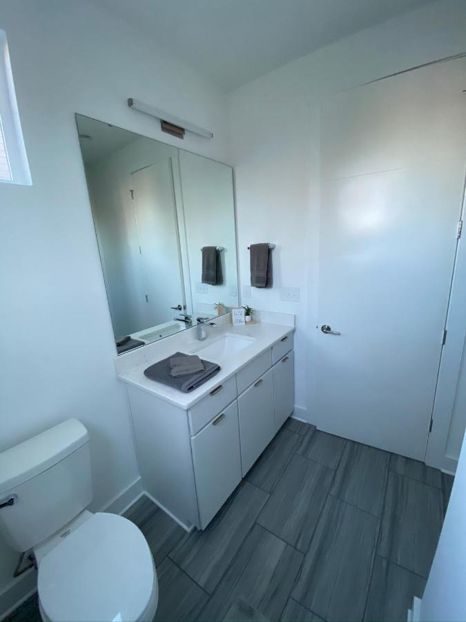 Holiday home Entire Close To Boa Stadium & Charlotte